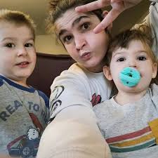 Sara Volk (@a.little.book.nook) • Threads, Say more