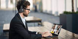 Pengertian teknologi informasi menurut martin adalah teknologi yang tidak hanya pada teknologi komputer (perangkat keras dan pengertian teknologi informasi menurut kamus oxford adalah studi atau peralatan elektronika, terutama komputer, untuk menyimpan, menganalisa, dan mendistribusikan. Pengertian Dan Perkembangan Teknologi Halaman All Kompas Com