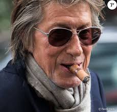 Page officielle de jacques dutronc joyeux anniversaire m'sieur dutronc // album disponible //. Thomas Dutronc Sans Cesse Asphyxie Par Son Pere Quand Il Etait Petit Purepeople