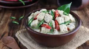 Pertama, anda perlu rebus telor puyuh, kemudian setelah matang, anda bisa menggorengnya bersama dengan tempe. Resep Sayur Tempe Cabai Hijau Murah Meriah Lifestyle Fimela Com