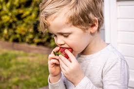 31 Stunning Grad Photos to Inspire!