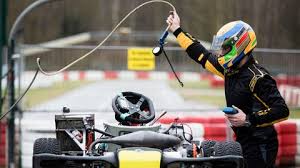 Haben wir von 10.00 bis 19.00 für euch geöffnet. Endgultige Aus Darum Muss Die Kartbahn Von Michael Schumacher Schliessen Stern De