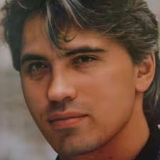 Journet singing God Save the Tsar