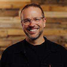 Susan Harford's Instagram, Twitter & Facebook