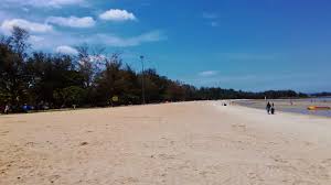 Port dickson ialah sebuah bandar pantai peranginan yang terkenal terletak di daerah port dickson, negeri sembilan. 17 Tempat Menarik Di Port Dickson Bukan Setakat Ada Pantai Tapi Macam Macam Tempat Best Ada Di Sini Ammboi