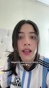 Arianna Bauer's Instagram, Twitter & Facebook