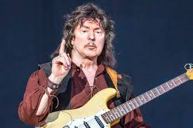 What Happened To Ritchie Blackmore?