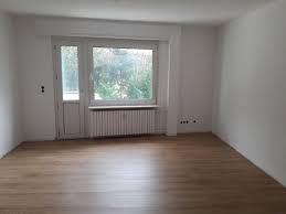 Die wohnung mit 43 qm besteht aus : 3 Zimmer Wohnung Zu Vermieten Beuthenerstrasse 2 10 44795 Bochum Weitmar Mark Mapio Net