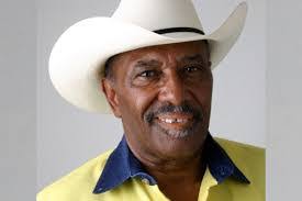 Dan Garde's Instagram, Twitter & Facebook