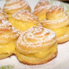 Cream puff hari ini disediakan juita ketika beliau bercuti di malaysia tapi saya belum sempat publish. Resepi Cream Puff Gebu