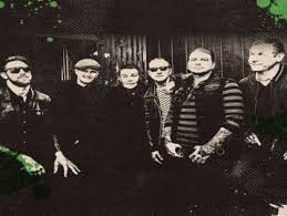 A rose that shines down. Rose Tattoo Dropkick Murphys Lyrics And Translations Beatgogo Com