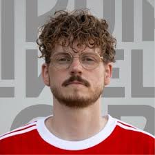 Trouble im Hause Banik vorprogrammiert 💥 Wir zwei süßen WongDoody-Mäuse  sind dabei und dürfen als 2 von 916 Expert*innen über unsere Meinung in  insgesamt 16 Kategorien (für 16 Awards) im…