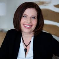 Anne Bourne's Instagram, Twitter & Facebook