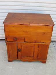 Pin By Tammy Brewington On Antiques Misc Prims Primitive Decorating Country Primitive Furniture Primitive Kitchen