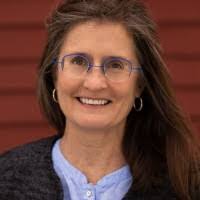 Deborah Howe's Instagram, Twitter & Facebook