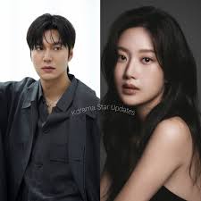 K-NEWS DRAMA UPDATES‼️‼️‼️ Lee Min Ho and Moon Ga Young are reportedly in talks to star in the upcoming historical romance drama "Scent of the Night," based on a popular webtoon. The