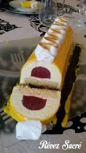 Buche Citron Avec Un Insert Fraise Rose Revez Sucre Recette Simple Cupcake Recette Gateau Chocolat Facile Gateaux Alimentaires