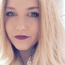 Holly Wolfe (weheartwolfie)