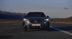 W leasingu moc niskich rat. Cupra Formentor Vz5