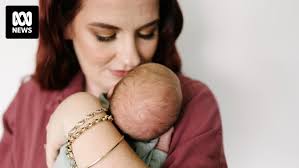 Donor breastmilk gains popularity as mothers choose informal arrangements  over milk banks