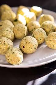 Warm up the naan according to package instructions. Falafel Naan Wraps With Golden Rice And Special Sauce Half Baked Harvest