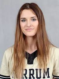 Maggie Mccray's Instagram, Twitter & Facebook