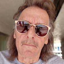 💛💚🩷🧡💜💙