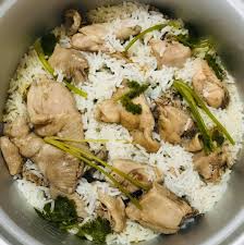 Get quick answers from nasi ayam kedewatan ibu mangku staff and past visitors. Menggoda Betul Nasi Ayam Thai Viral Ni Ramai Dah Cuba Memang Padu Ini Caranya Daily Makan