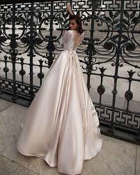 Item Type Wedding Dresses Back Design Zipper Silhouette Ball Gown Built In Bra Yes Decoration Ball Gowns Wedding Wedding Dress Champagne Wedding Dresses Satin