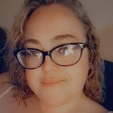 Live music at Knotty Pines