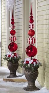 Red White Christmas Ornament Ball Finial Topiary Stake 21 99 I Think I Make It Outdoor Christmas Decorations White Christmas Ornaments Christmas Decorations