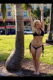 ashley alexiss perfect curves voluptuous curves beautiful curves curvy motivation