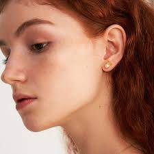 Kamise Christmas Silver Stud Earrings for Women, 925 Sterling Silver  Reindeer Stud Earrings, 8mm Xmas Gold Pearl Deer Tiny Cartilage Small  Sleeper Earring Gift for Christmas Birthday Eve with Gift Box :