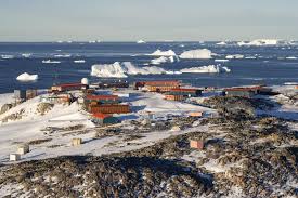 Antarctica has long been considered one of the most mysterious places on earth. What S A Few Days Delay When Preparing To Visit A 33 Million Year Old Ice Sheet Decoding The Mysteries Of The Ross Ice Shelf