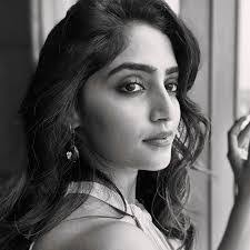 Rebecca Monica's Instagram, Twitter & Facebook