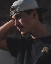 Laura Marie Photography and Design