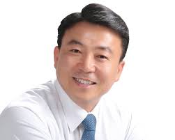 인터뷰조상호 더불어민주당 대표의원, 시민의 대변자로서, 모두가 함께 잘 사는 세상을 만들 수 있도록 함께 뛰자 당부. ì¡°ìƒí˜¸ ì‹œì˜ì› ë°°ì›€í„°ì§€í‚´ì´ í•™êµë³„ 2ì¸ìœ¼ë¡œ í™•ëŒ€í•´ì•¼