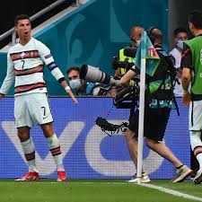 Portugal v france live scores and highlights. Cristiano Ronaldo Nach Treffer Fur Portugal Gegen Ungarn Alleiniger Em Rekordtorschutze Eurosport
