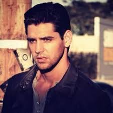 Mundo Hernandez (@MundoHernandez)