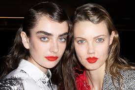 Well you're in luck, because here they come. Best Lip Plumper Glosses Balms 2020 How To Get Big Full Lips