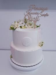 Tort Komunijny I Komunia Swieta Communion Cake Torcikowa Magia Poznan First Communion Cake Cake Baptism Gifts Food