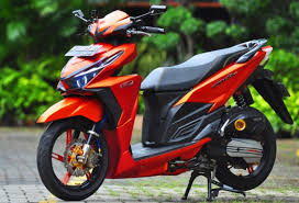 Mau tau info detail modifikasi vario 150 kombinasi hitam gold. 8 Honda Vario Ideas Honda Vario 150 Yamaha Scooter