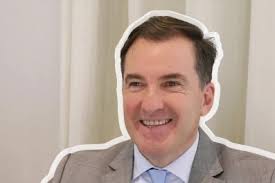 Traditional Chinese performances steal the show at Edinburgh's Tartan  Parade