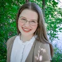 Angela Kipp's Instagram, Twitter & Facebook