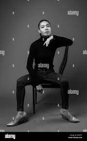 18 ebony teen tranny pics