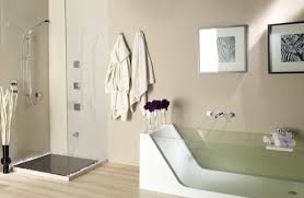 Vasca e doccia affiancate, insieme in poco spazio. In Bagno Vasca O Doccia Rifare Casa