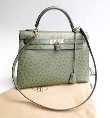 Hermes kelly 25 rose pourpre pink epsom sellier bag gold y stamp, 2020 devastatingly gorgeous! Kelly Bag Wikipedia