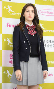 200207 Somi At Graduation From Hanlim Multi Art School Somi Art School Fashion Outfits
