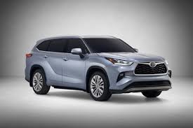 Estas versiones derivadas de pequeñas furgonetas, son tan ideales para pequeñas o. Toyota Highlander 2021 Suv Grande De Hasta Siete Plazas Que Llegara En 2021