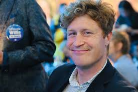 Happy Father's Day: to my magnificent husband Duncan, the incredible Dad to  our four children who makes my job choice possible, and to my Dad whose  energy and enthusiasm knows no bounds.